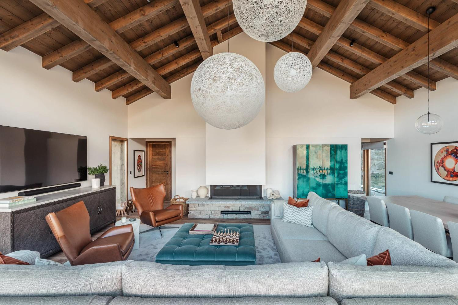 380c16e8-54b5-4c8f-8cf8-6de33be676f0-1451035