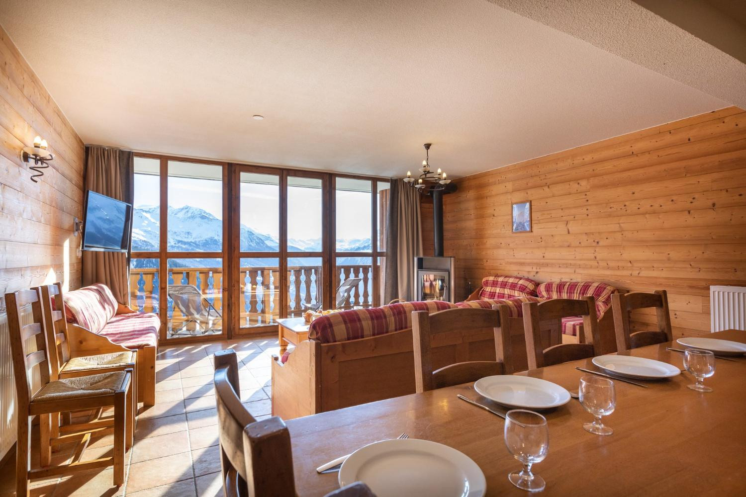 4-051-lesbalcons-apt357-10-12pers-c-reyboz-1462966 4-051-lesbalcons-apt357-10-12pers-c-reyboz-1462966
