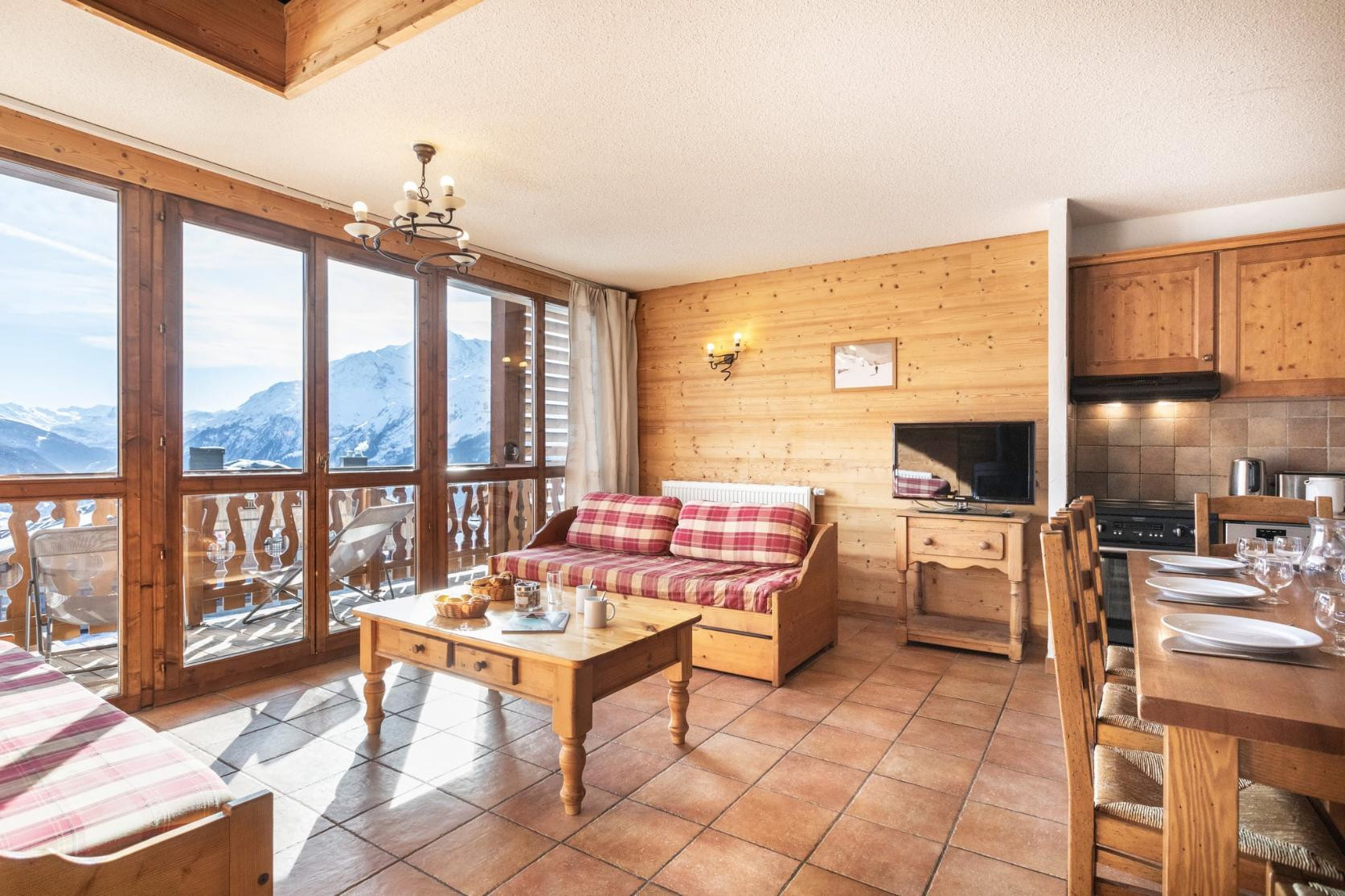 4-082-lesbalcons-apt535-6-8pers-c-reyboz-1462864 4-082-lesbalcons-apt535-6-8pers-c-reyboz-1462864