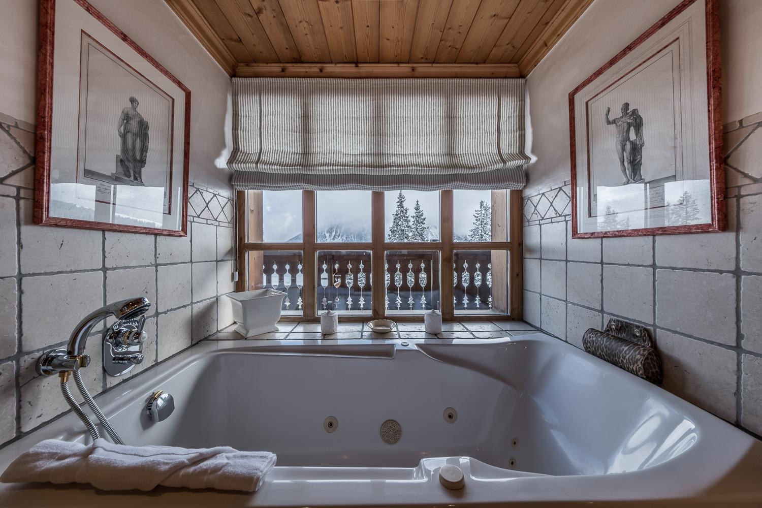 41c438b9-a4e8-468b-9cd7-5ce567ff4abf-1451724