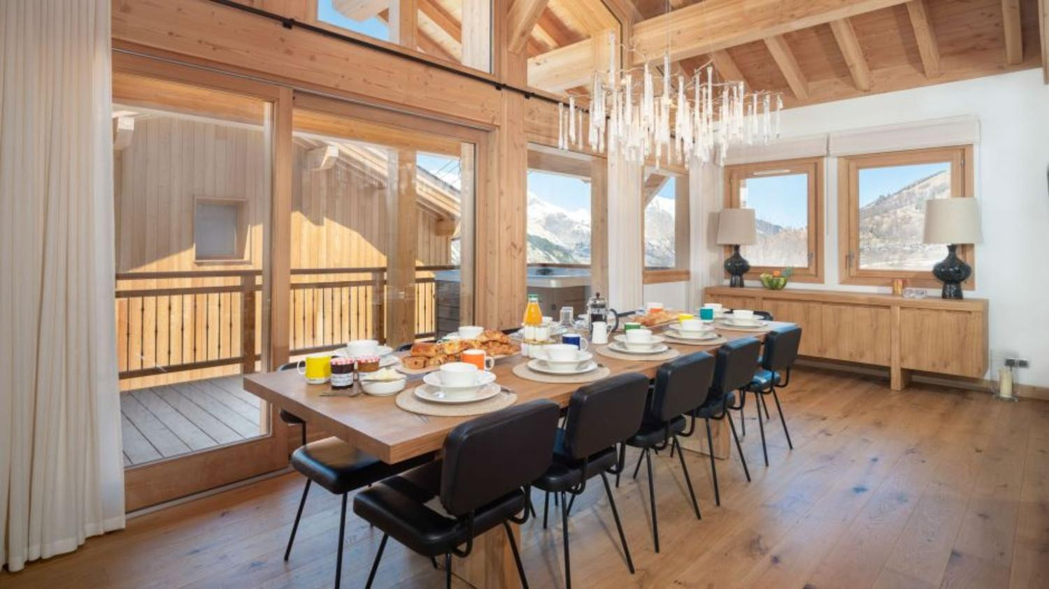 5907829-chalet-chanterella-dining-area-1267210