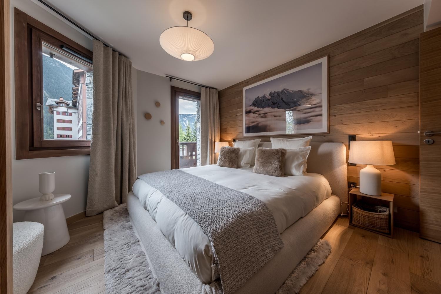 5bda0cb0-6b9f-4070-92ea-7bd74e05c6e8-1451569