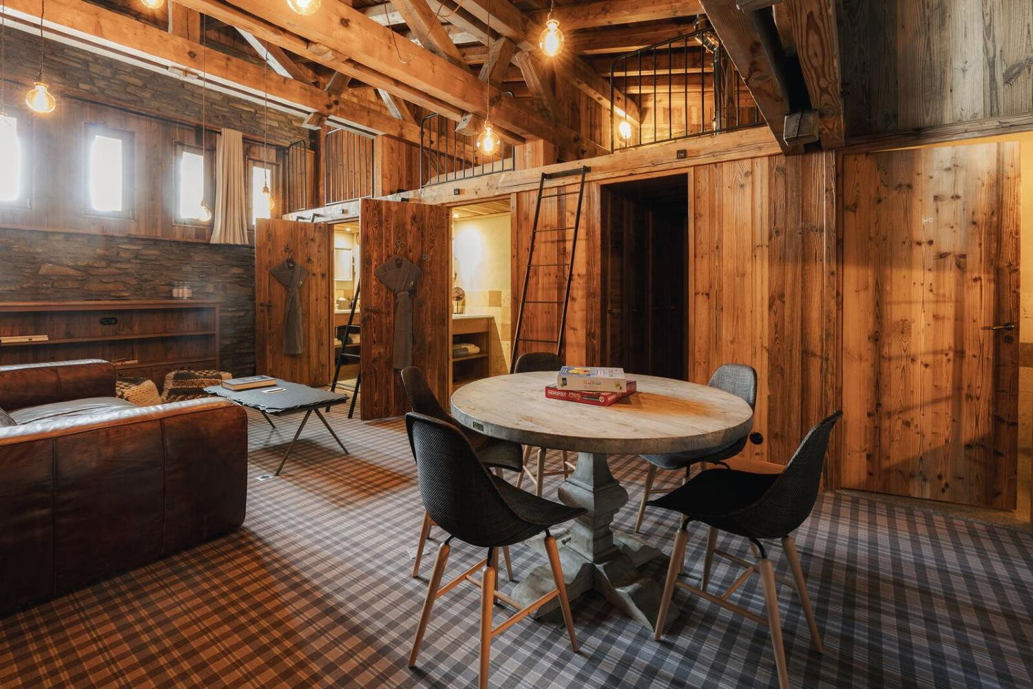 67bc543ecf338cb55f988f09-digital-bd-hotels-refuge-241208-065-2-1452894