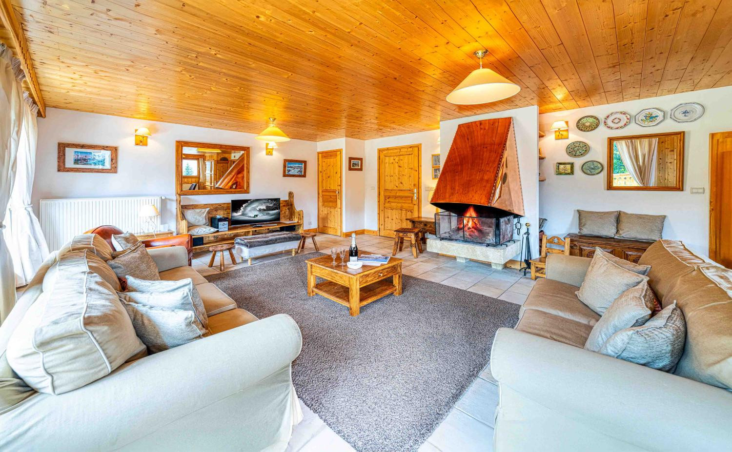 6c67022e-85a0-46bb-b67a-1604d855d367-1451549