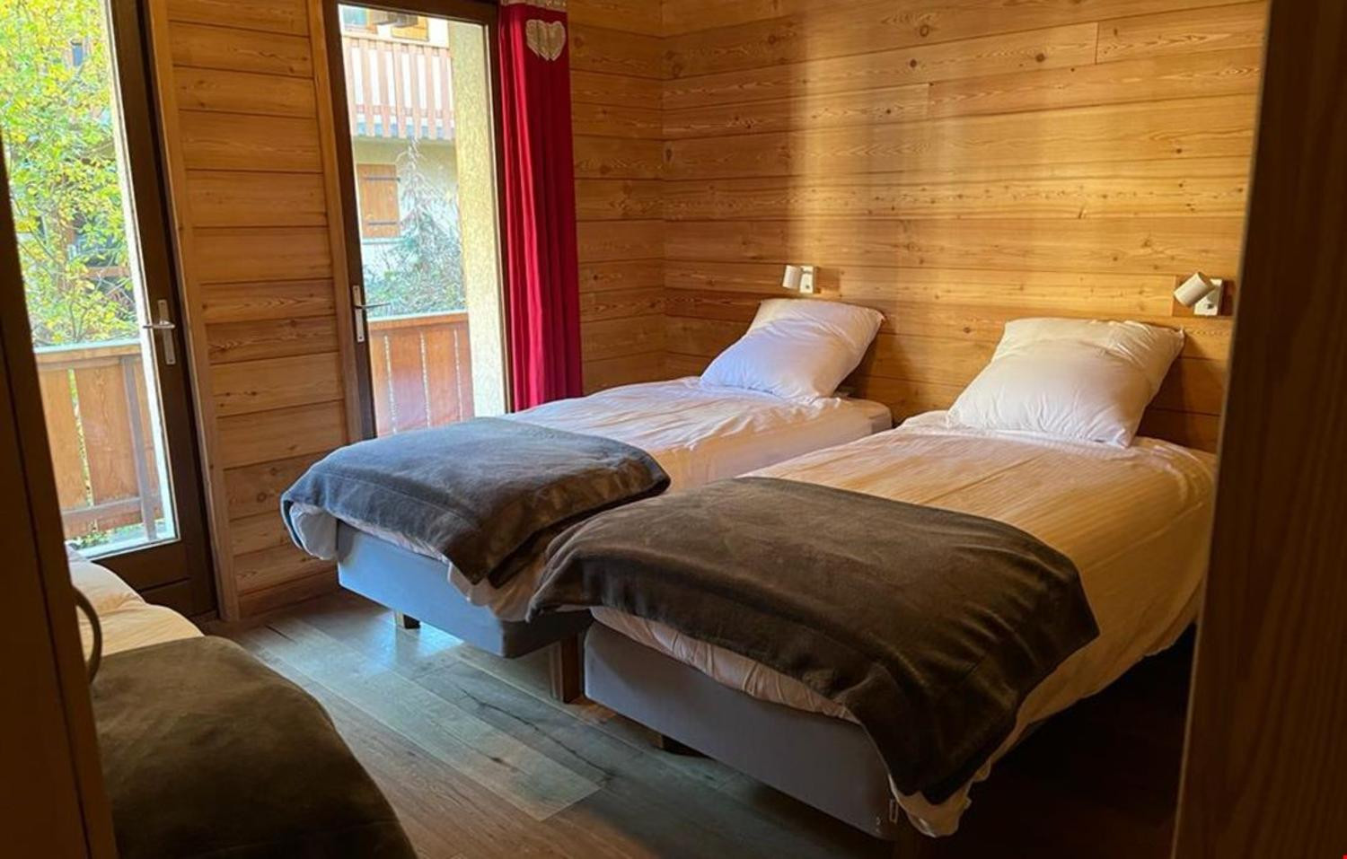 7-2304-tmp438d-location-ski-les-deux-alpes-chalet-odalys-erika-9-892165