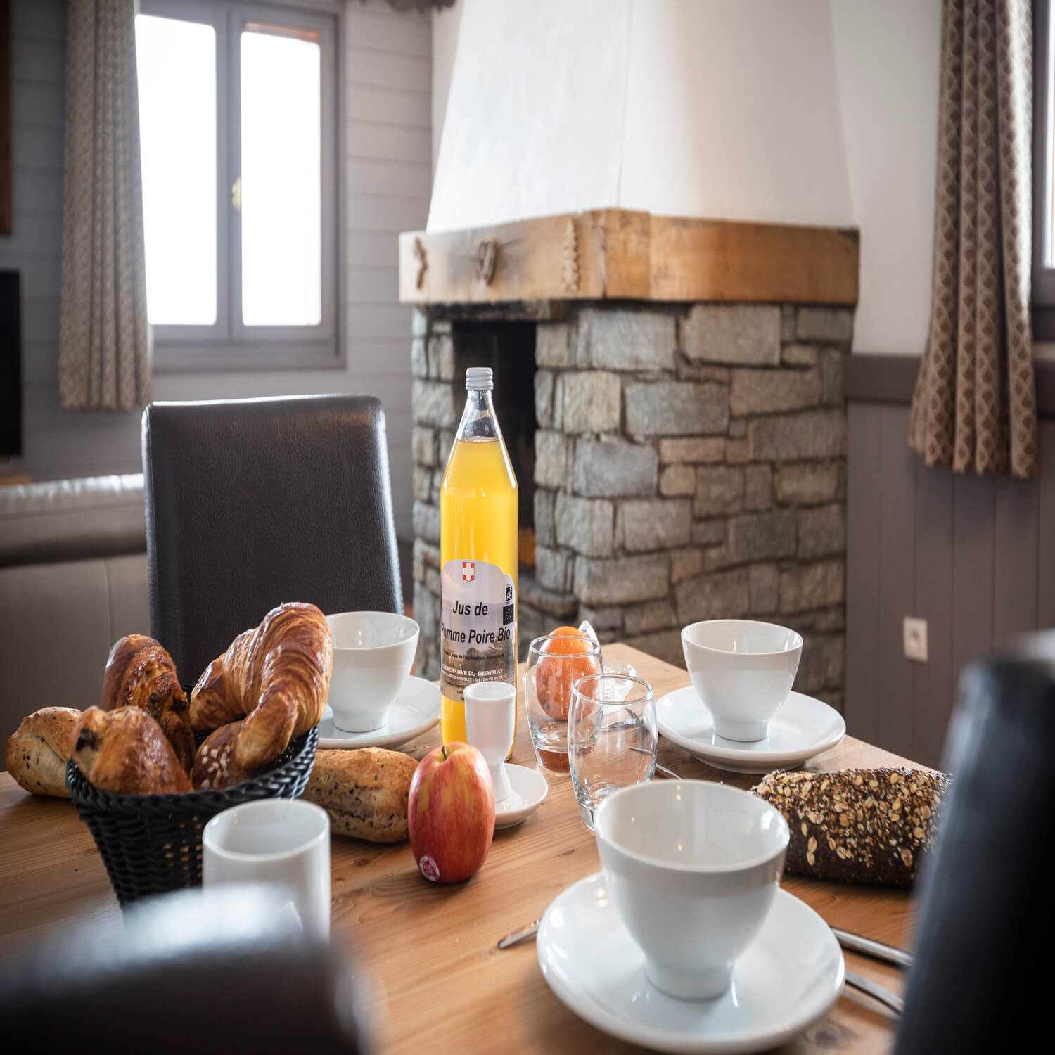 7p-121-chalet-des-neiges-pleinsud-valtho-m-reyboz-1460546