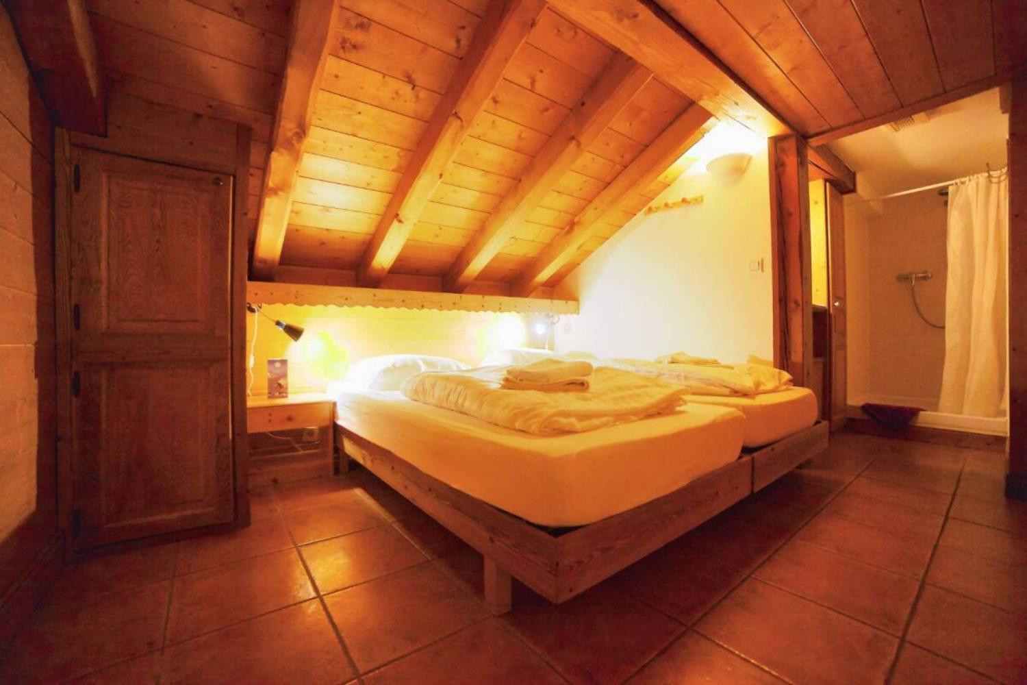 8-chalet-in-de-wolken-les-menuires-tweepersoonskamer-2-scalewidthwzeymdbd-1466632 8-chalet-in-de-wolken-les-menuires-tweepersoonskamer-2-scalewidthwzeymdbd-1466632