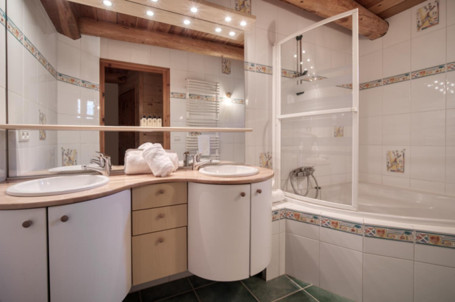 800x600-40-2973901-1266998