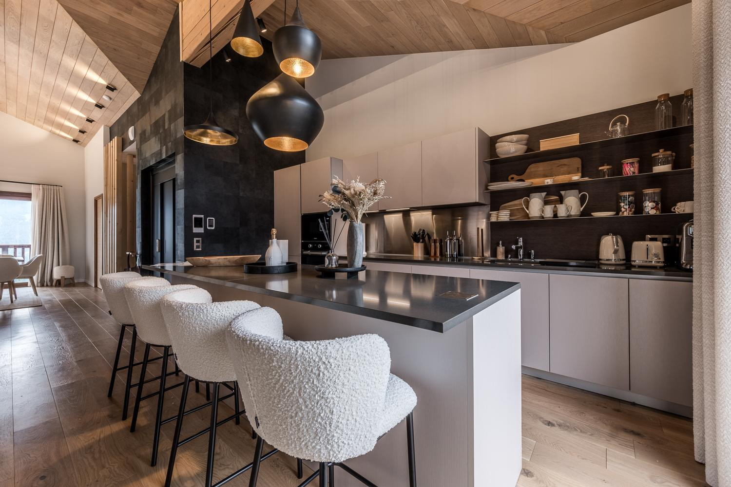 87e86c33-ffa4-447c-9fc1-92263f27f29f-1451336