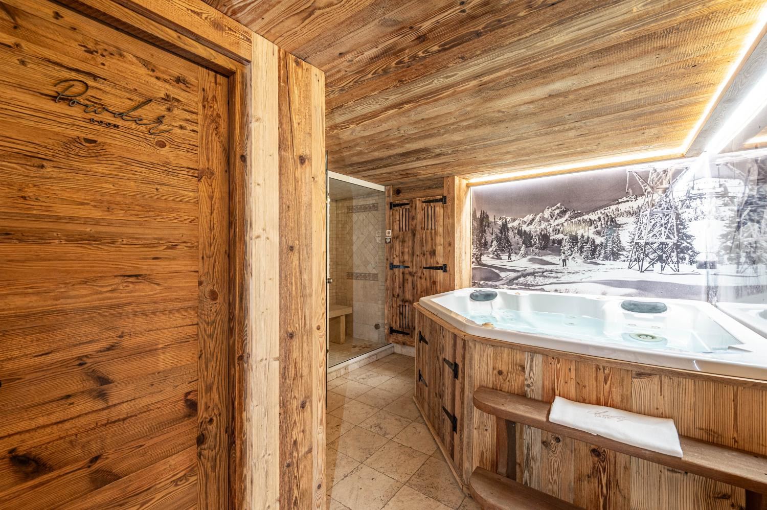 90305a93-83a5-4ec8-a12f-d0f3b1d83aba-1451645