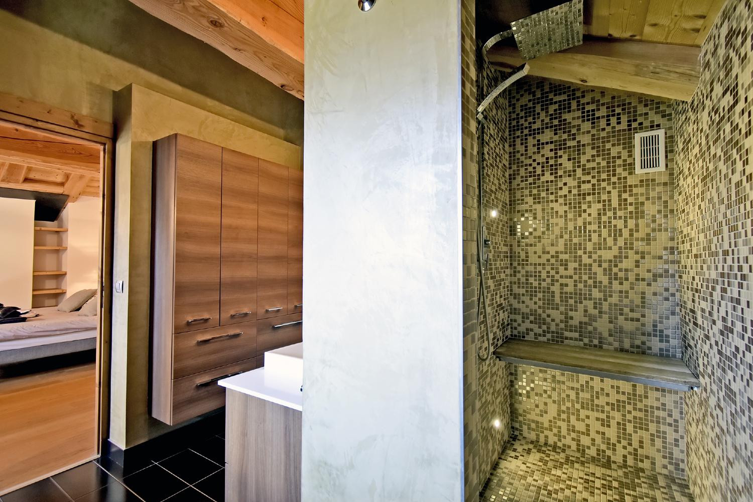 905198b7-1862-4dda-9e3b-96b2b0c9f15e-1451111 905198b7-1862-4dda-9e3b-96b2b0c9f15e-1451111