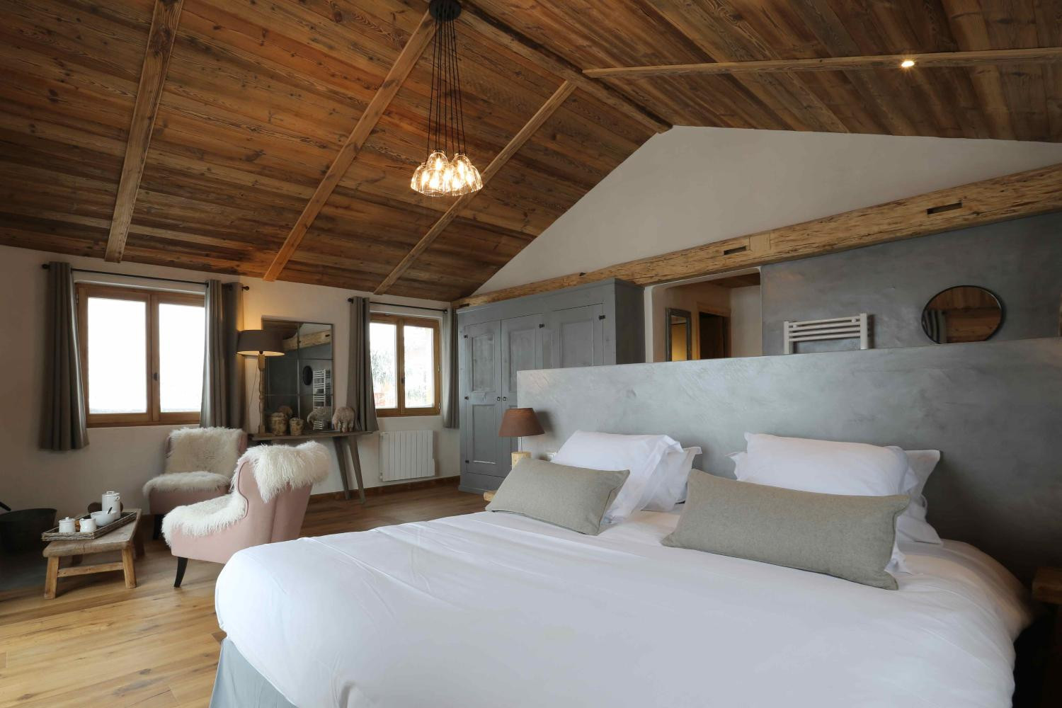 92231f63-e896-43f1-a196-2f0d49a78f4f-1451923