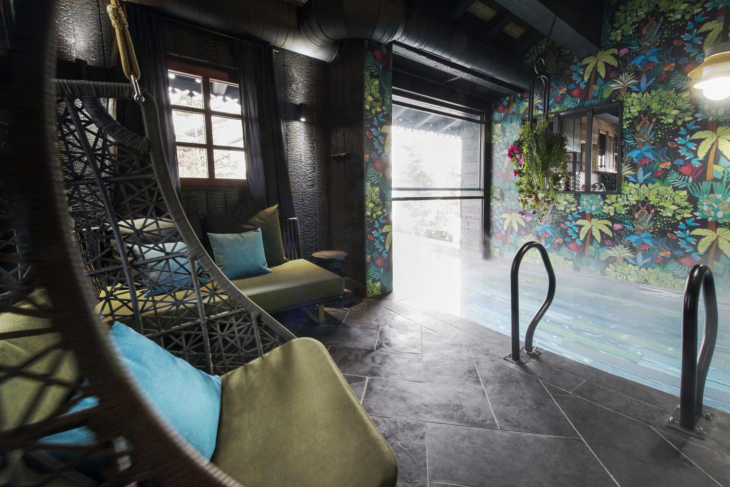 9ae342b0-8ac5-40fc-9926-505d440df6a5-1451781