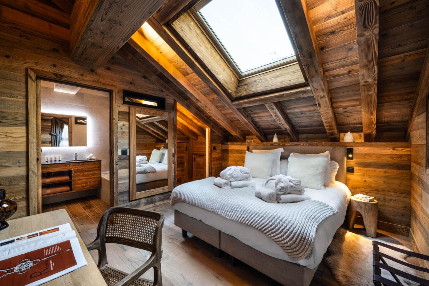 9falcon-meribel-philippe-gal-f21-126-1450254