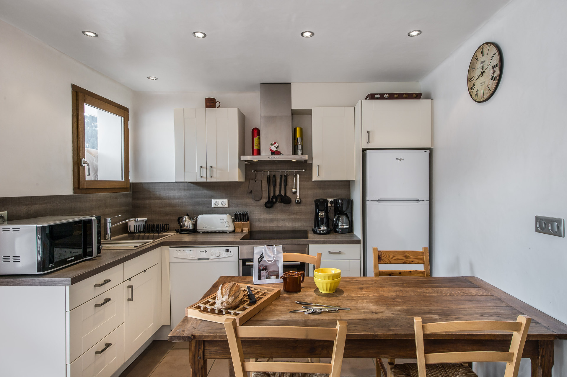 _lv_images__lot_0000010039_08_1446061