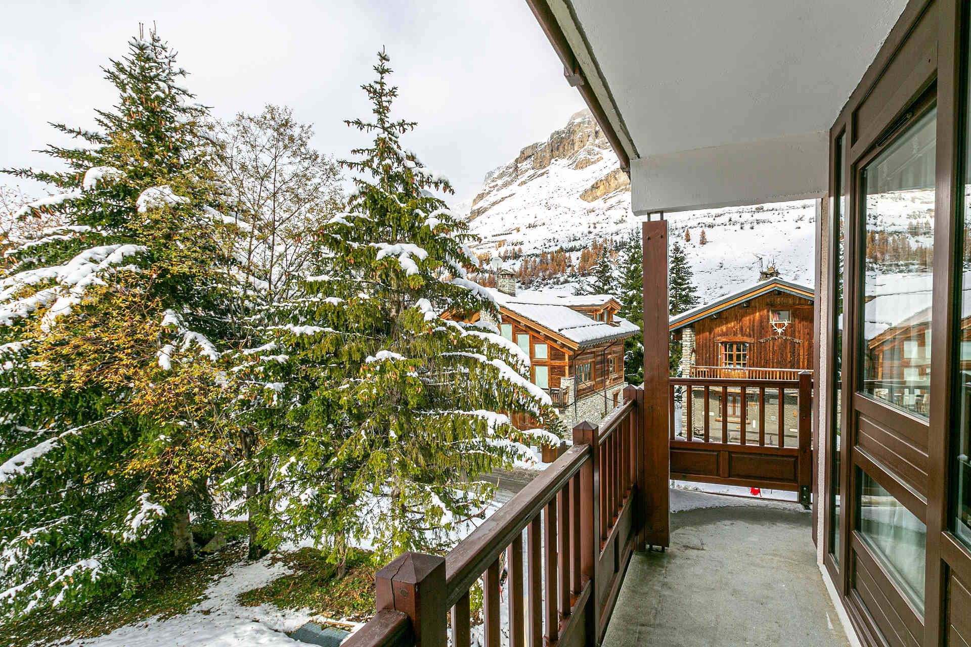 _lv_images__lot_0000060001_08_1456489