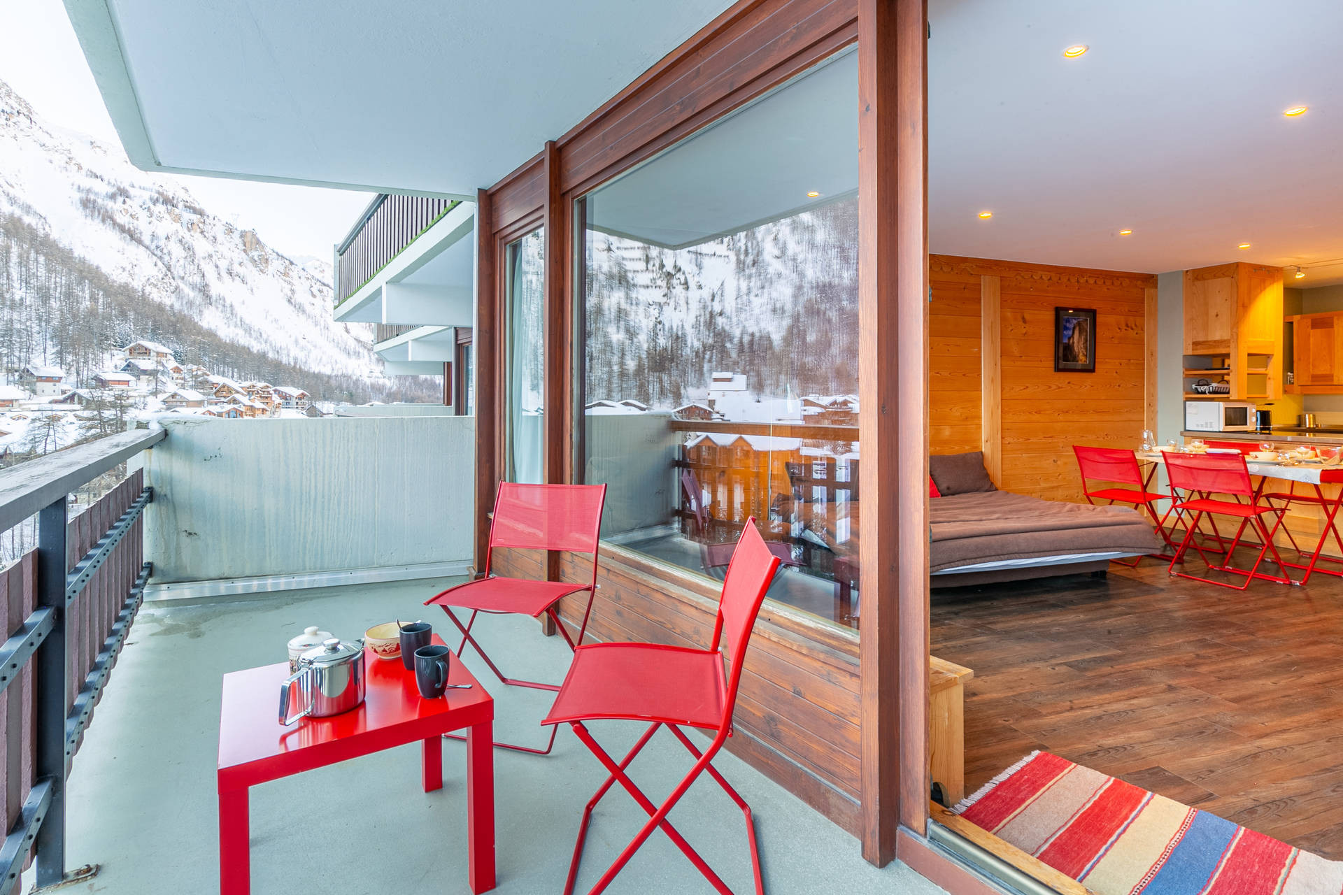 _lv_images__lot_0000100031_09_1455935