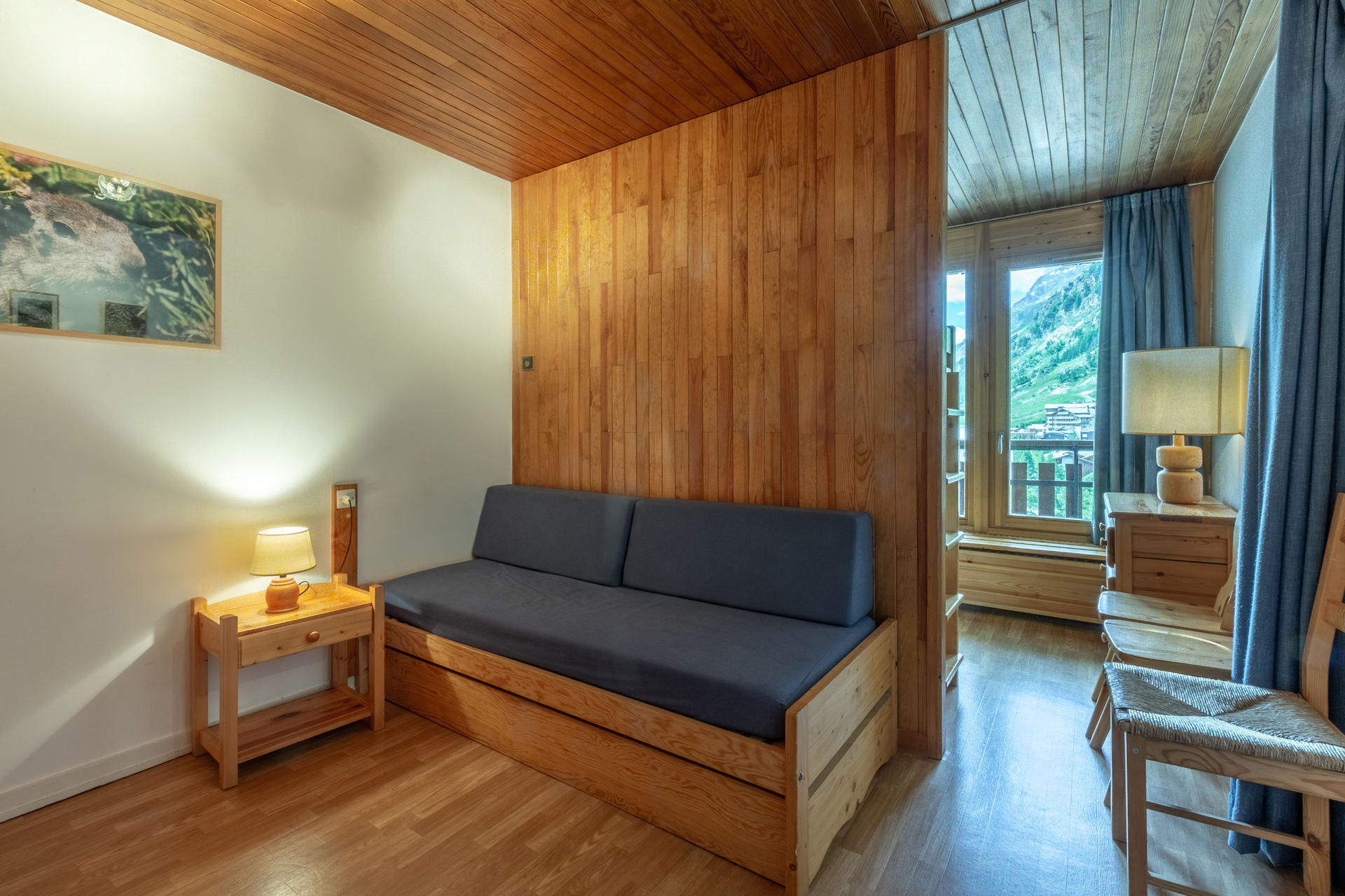 _lv_images__lot_0000100033_08_1455268