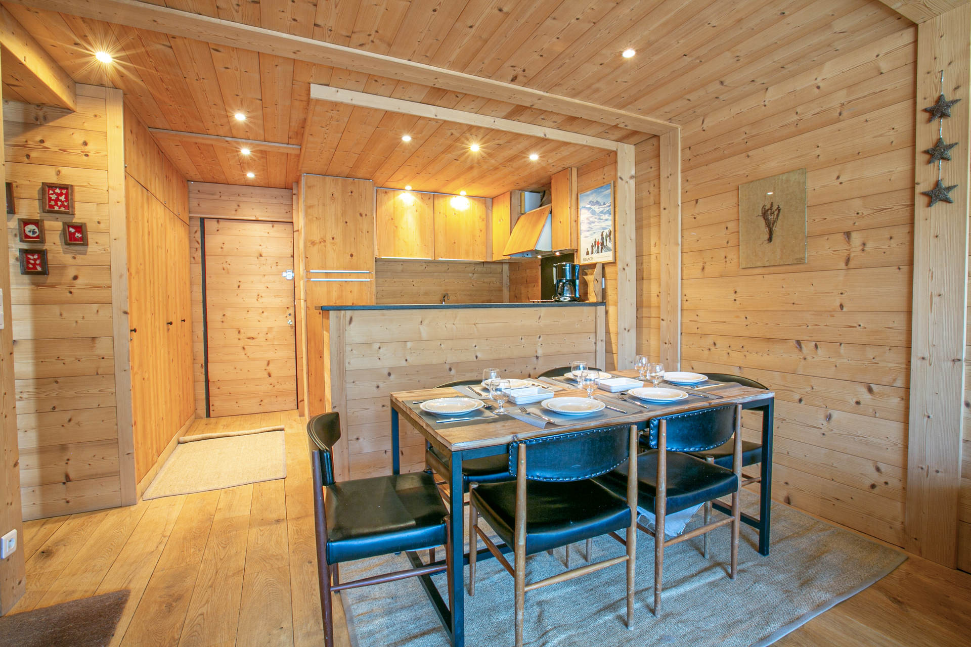 _lv_images__lot_0000100038_03_1455309