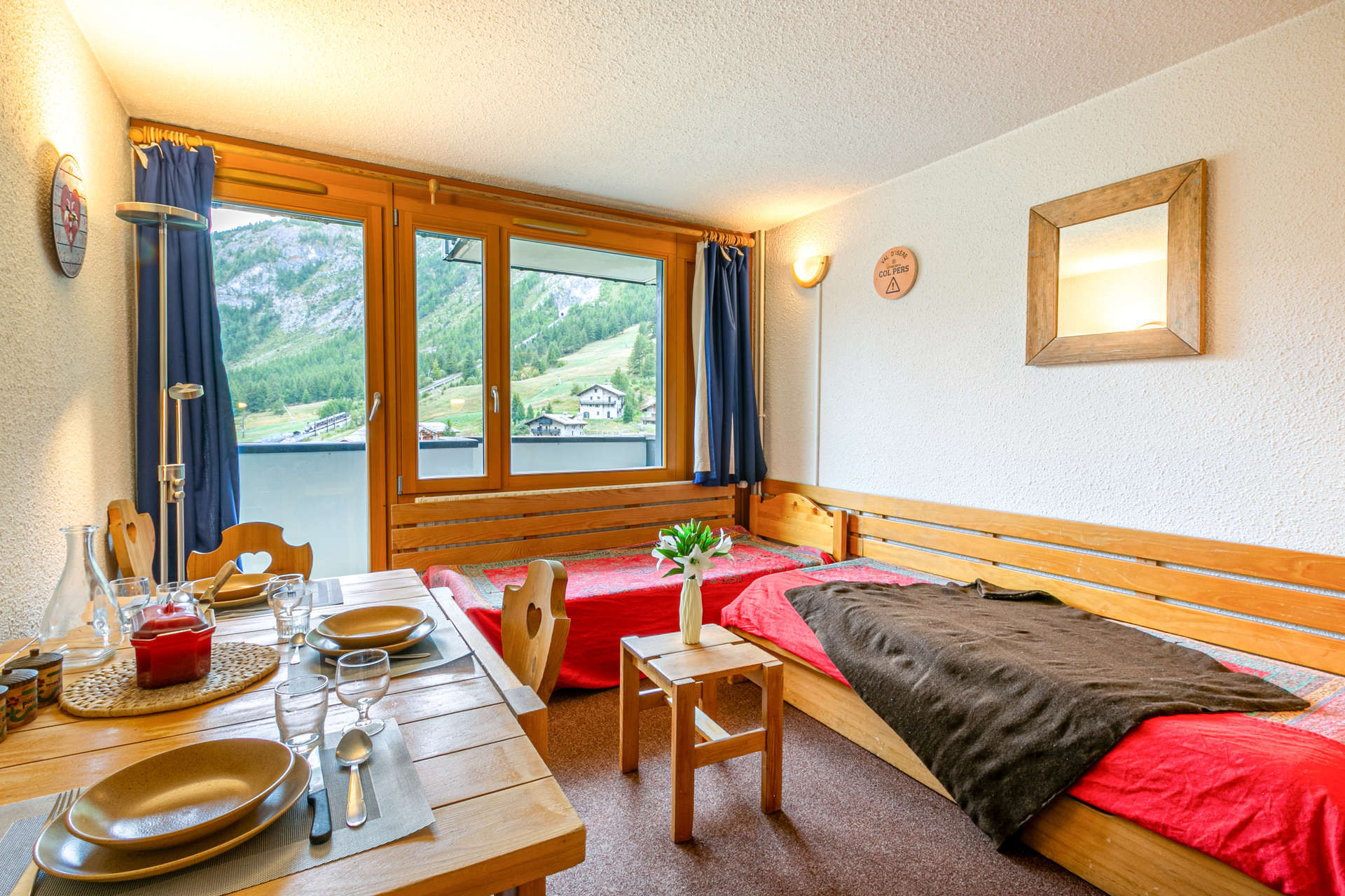 _lv_images__lot_0000120055_02_1458124