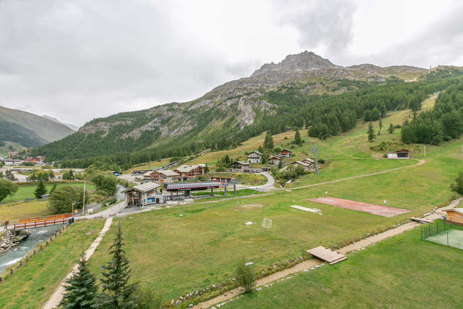 _lv_images__lot_0000120055_10_1458132