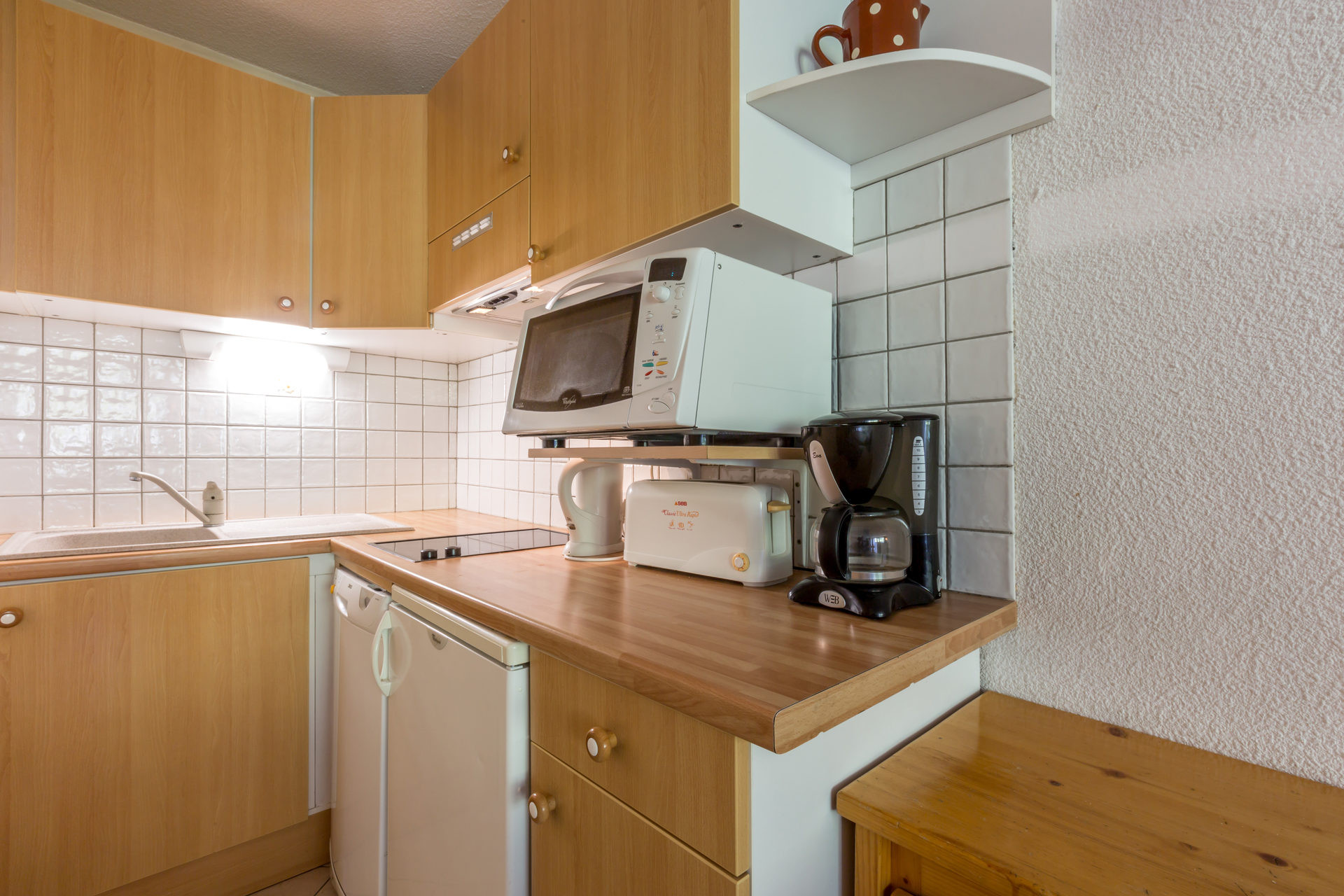 _lv_images__lot_0000120064_07_1458114