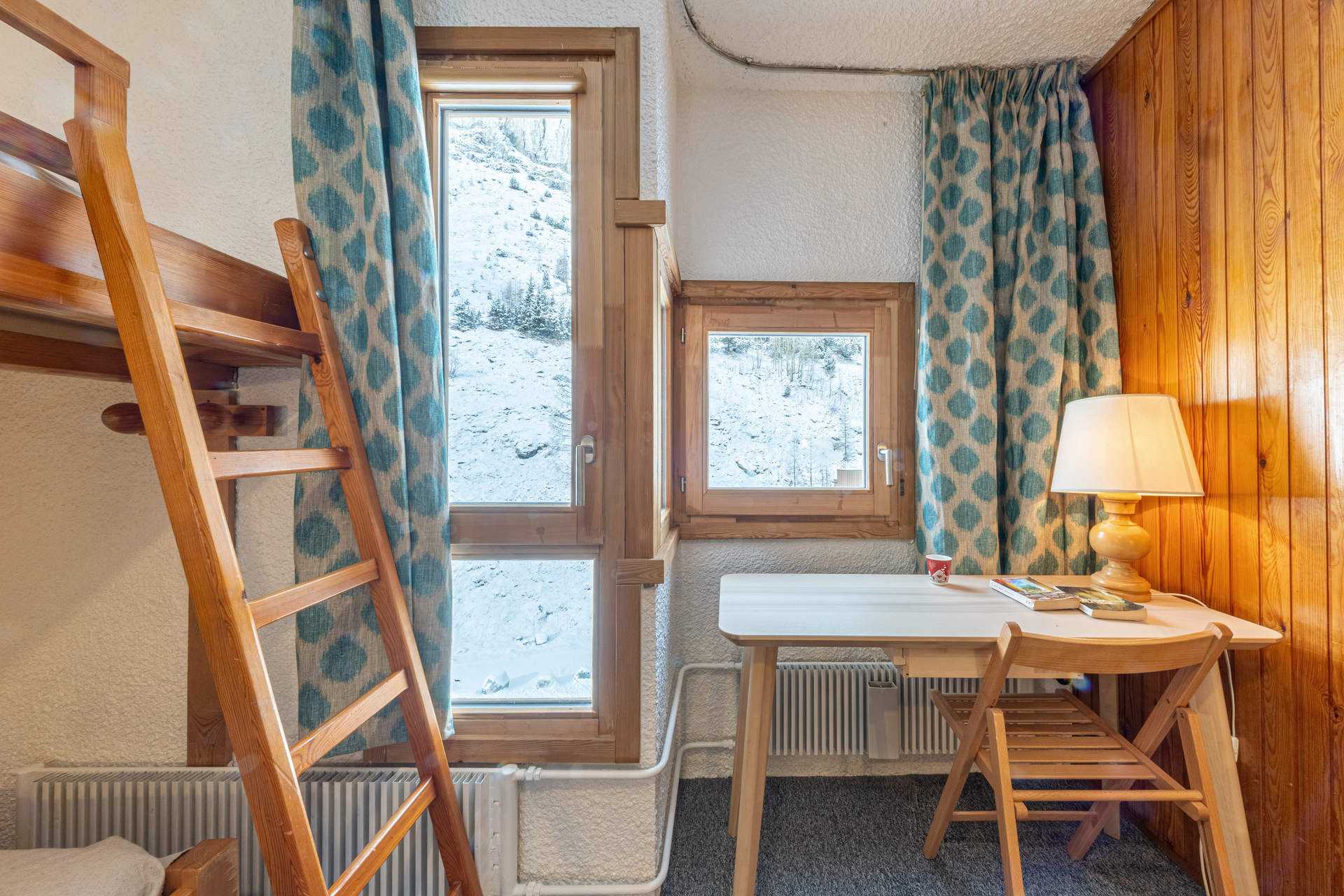 _lv_images__lot_0000130086_08_1457013