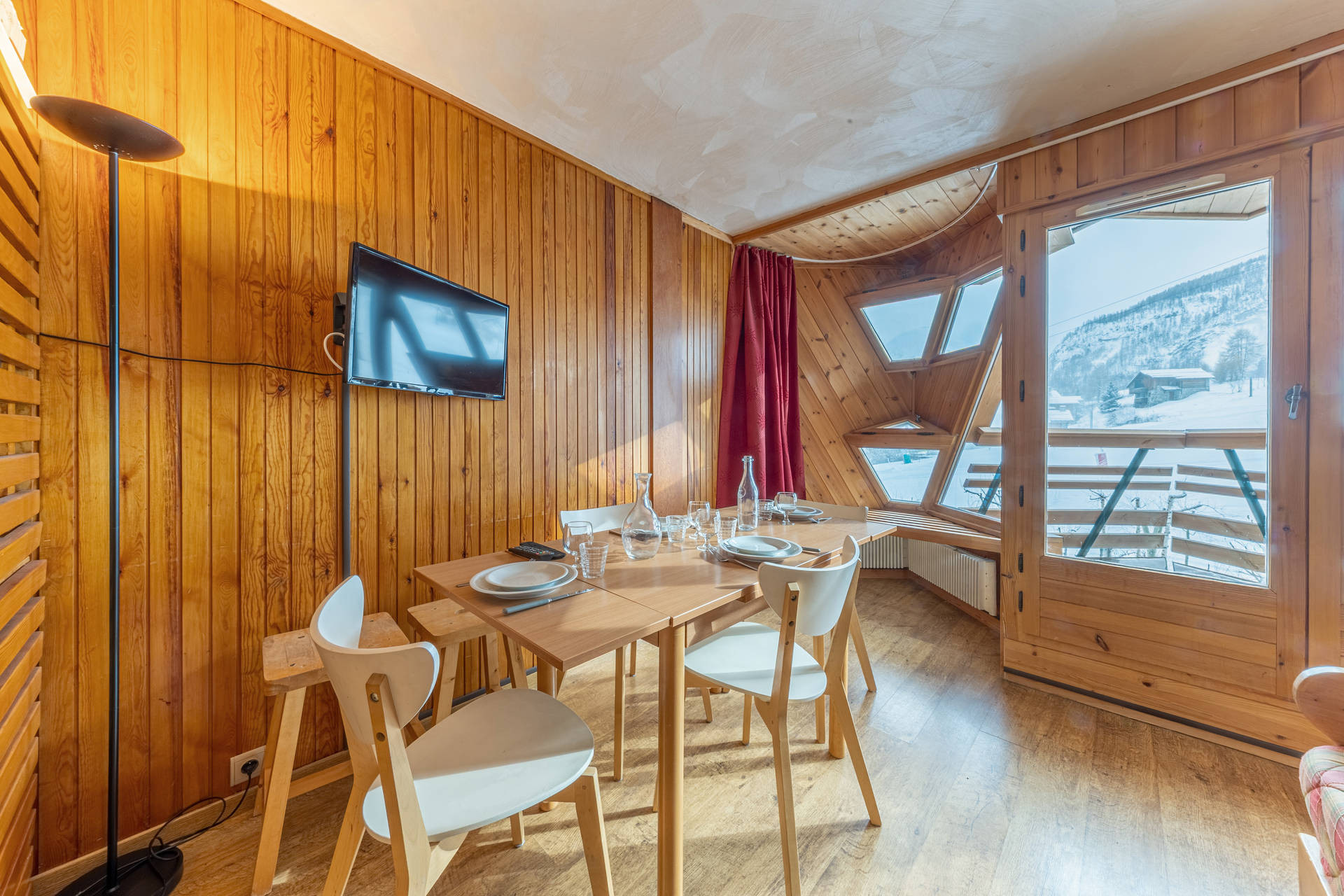 _lv_images__lot_0000140050_01_1455460