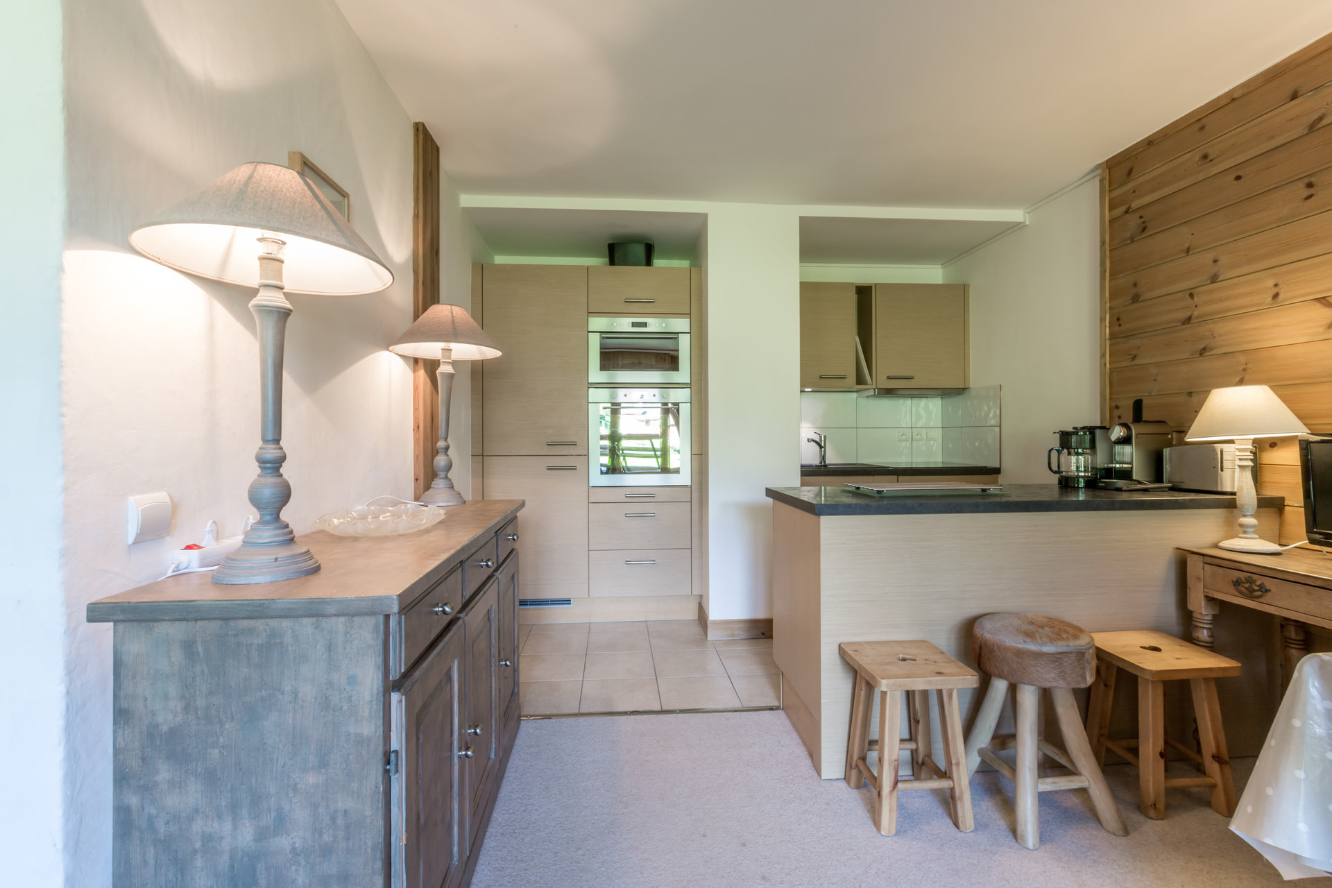 _lv_images__lot_0000140070_04_1455340