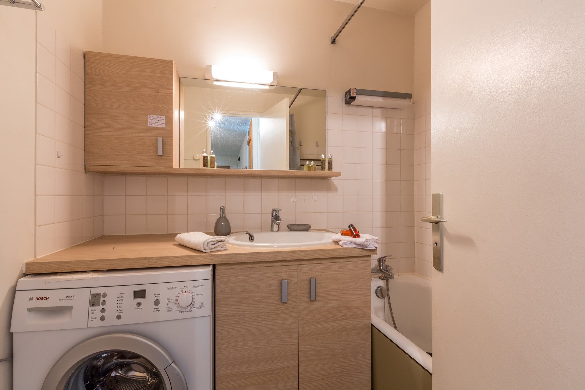 _lv_images__lot_0000140075_12_1455455