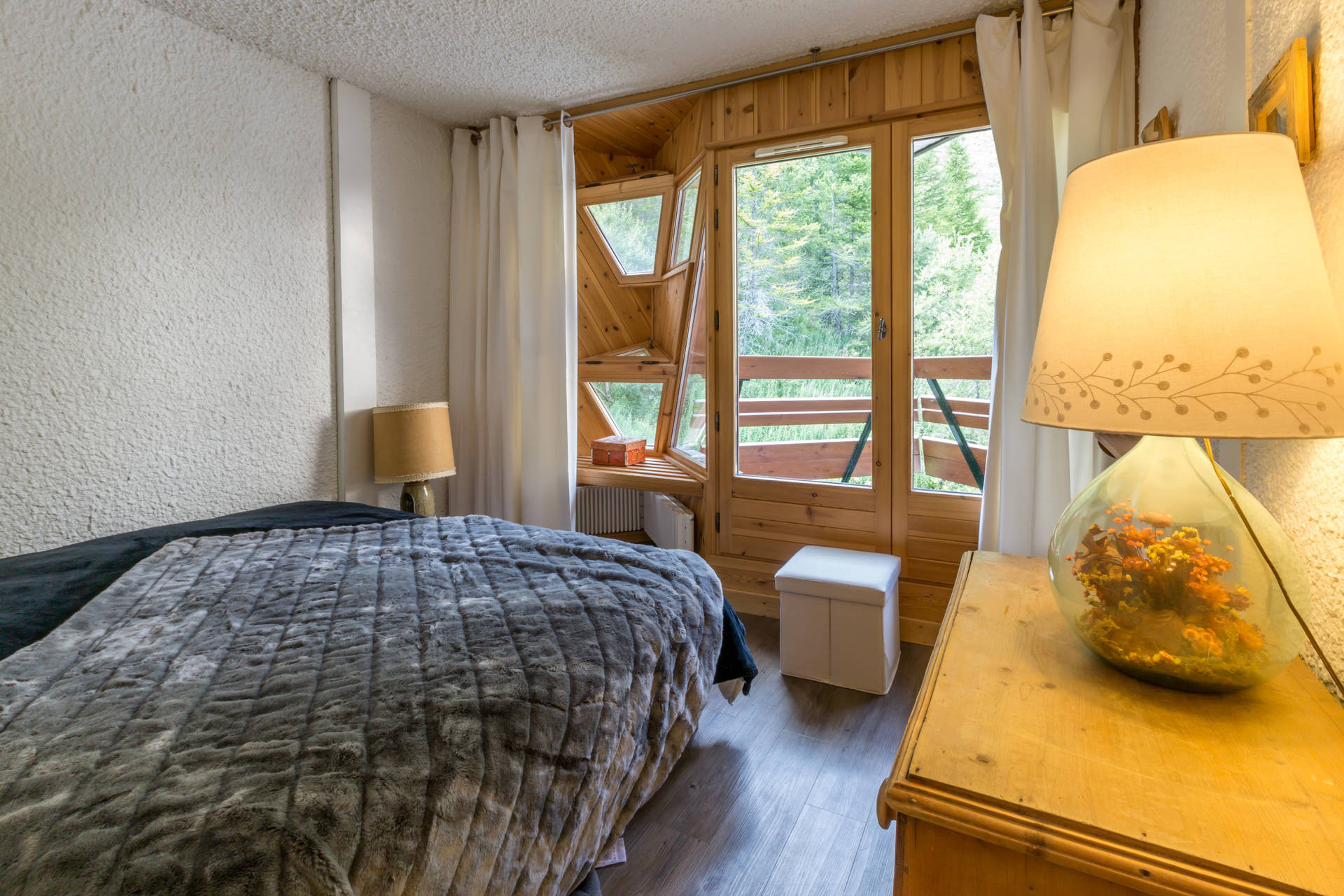 _lv_images__lot_0000140080_06_1457257