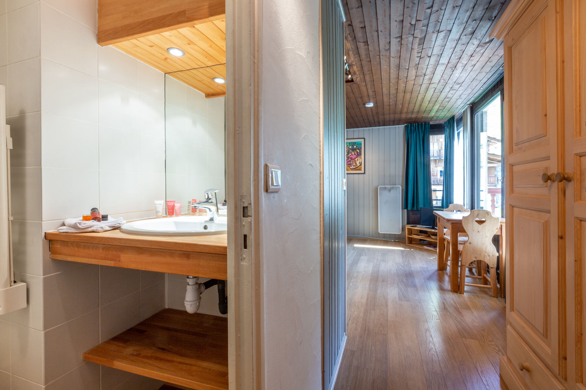 _lv_images__lot_0000150046_06_1458458