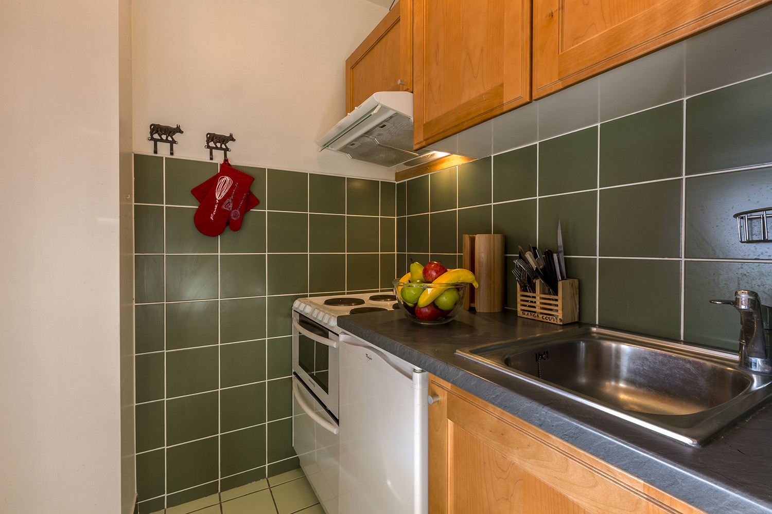 _lv_images__lot_0000180025_11_1457581