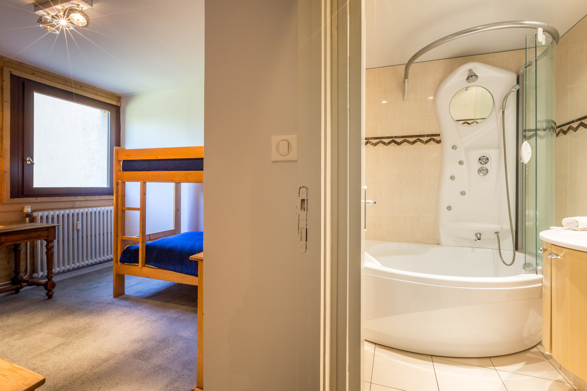 _lv_images__lot_0000190027_10_1456906