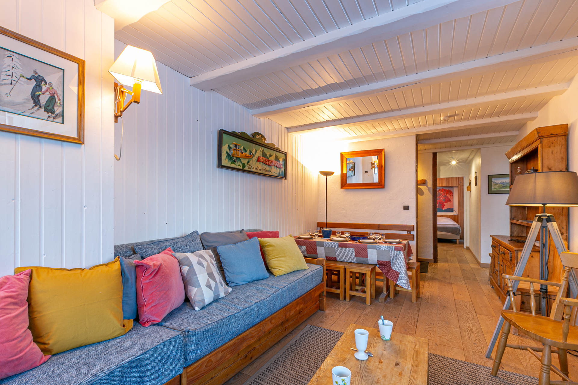 _lv_images__lot_0000200094_02_1456408