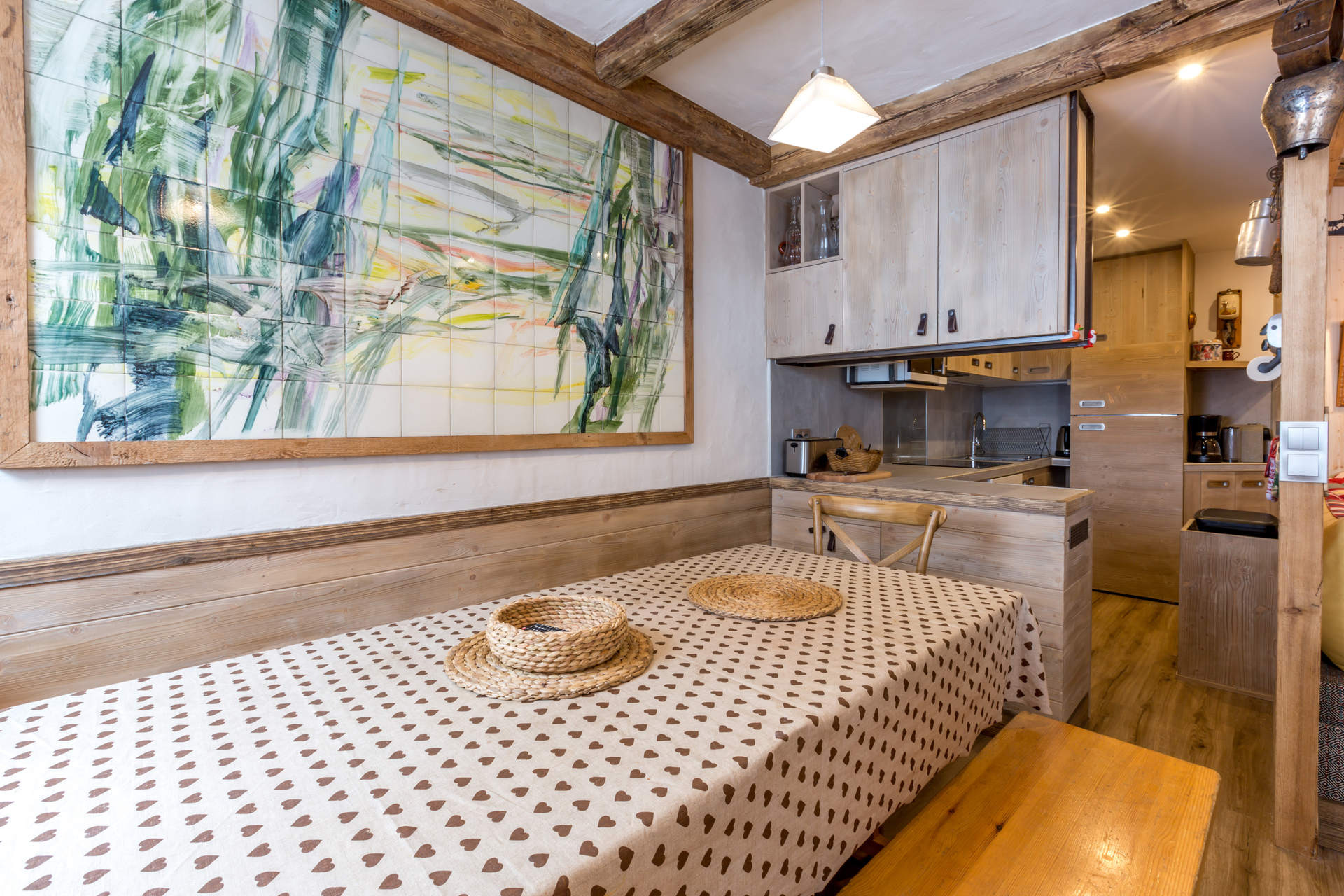 _lv_images__lot_0000230021_05_1455024