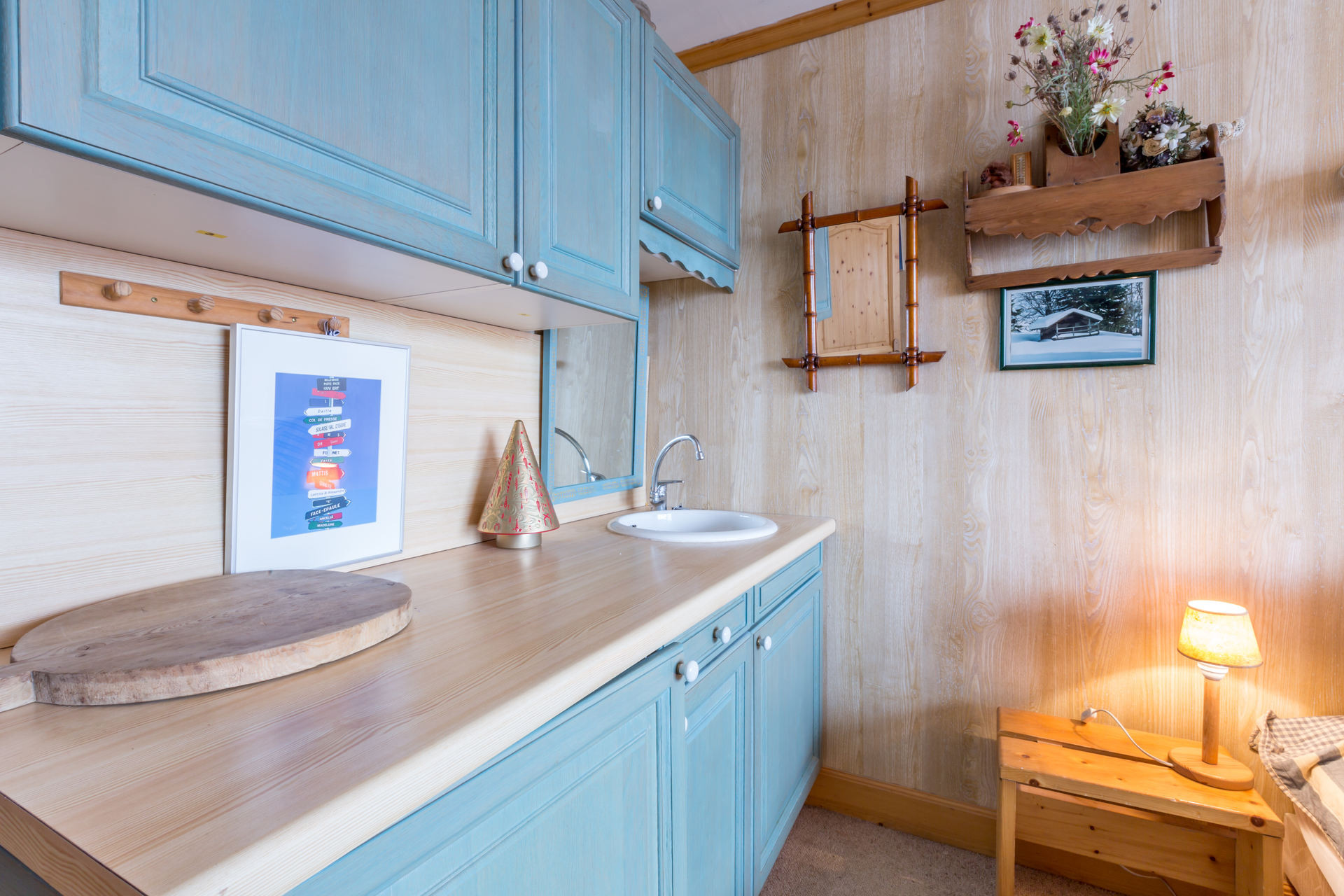 _lv_images__lot_0000230021_13_1455032