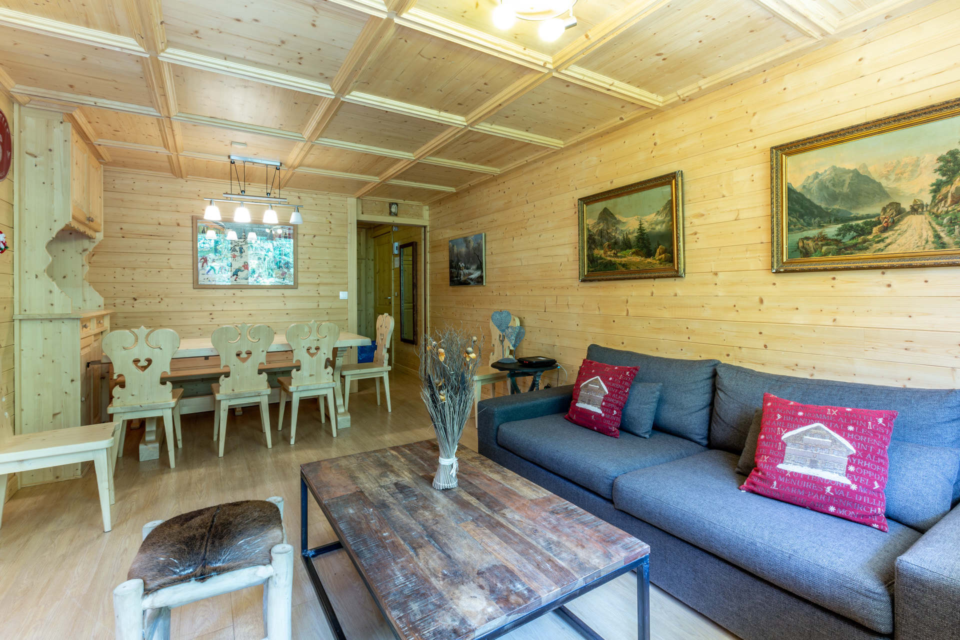 _lv_images__lot_0000230026_02_1455068