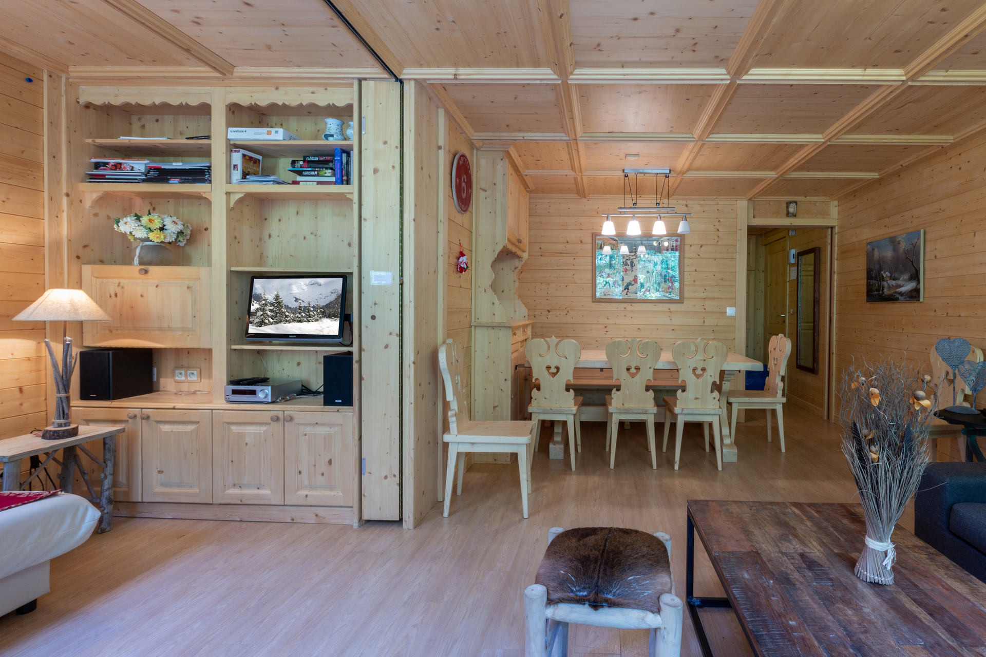 _lv_images__lot_0000230026_03_1455069