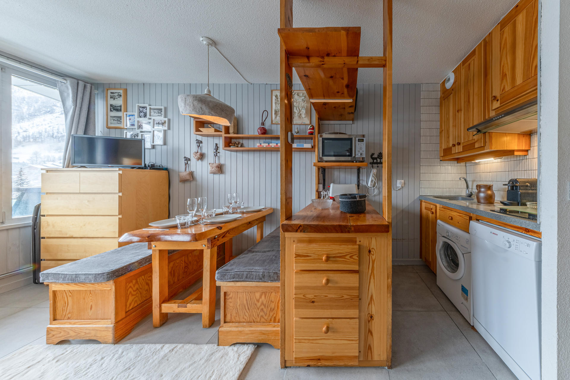 _lv_images__lot_0000240033_10_1456505