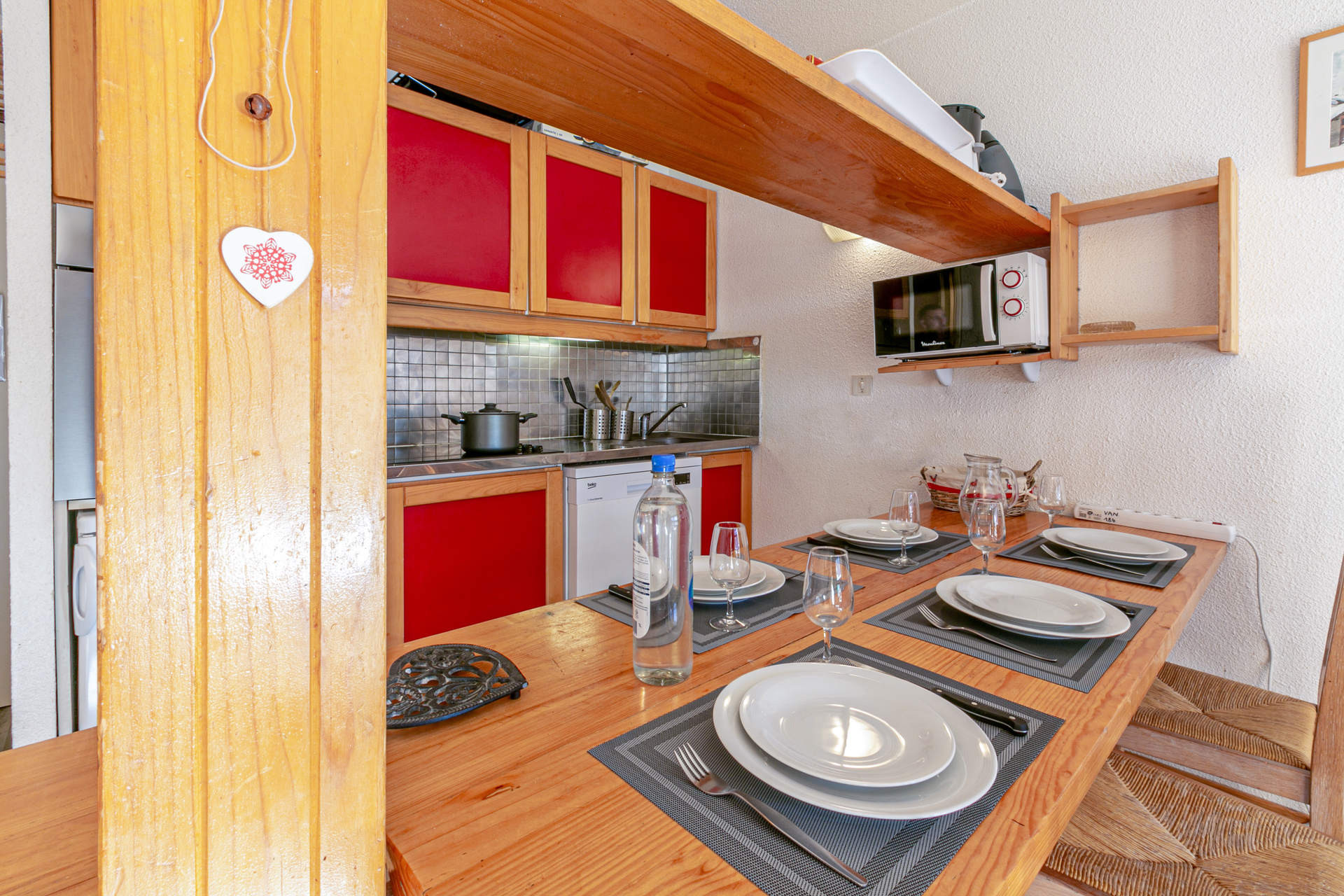 _lv_images__lot_0000240071_04_1457483