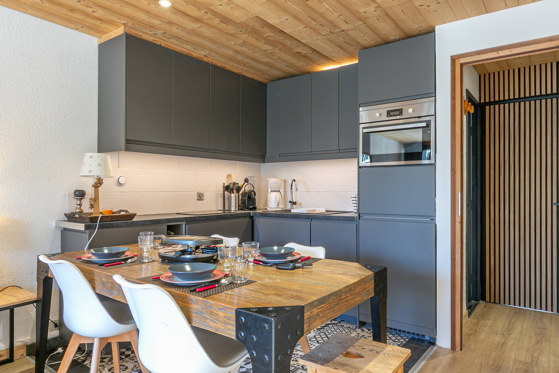 _lv_images__lot_0000240072_07_1455634