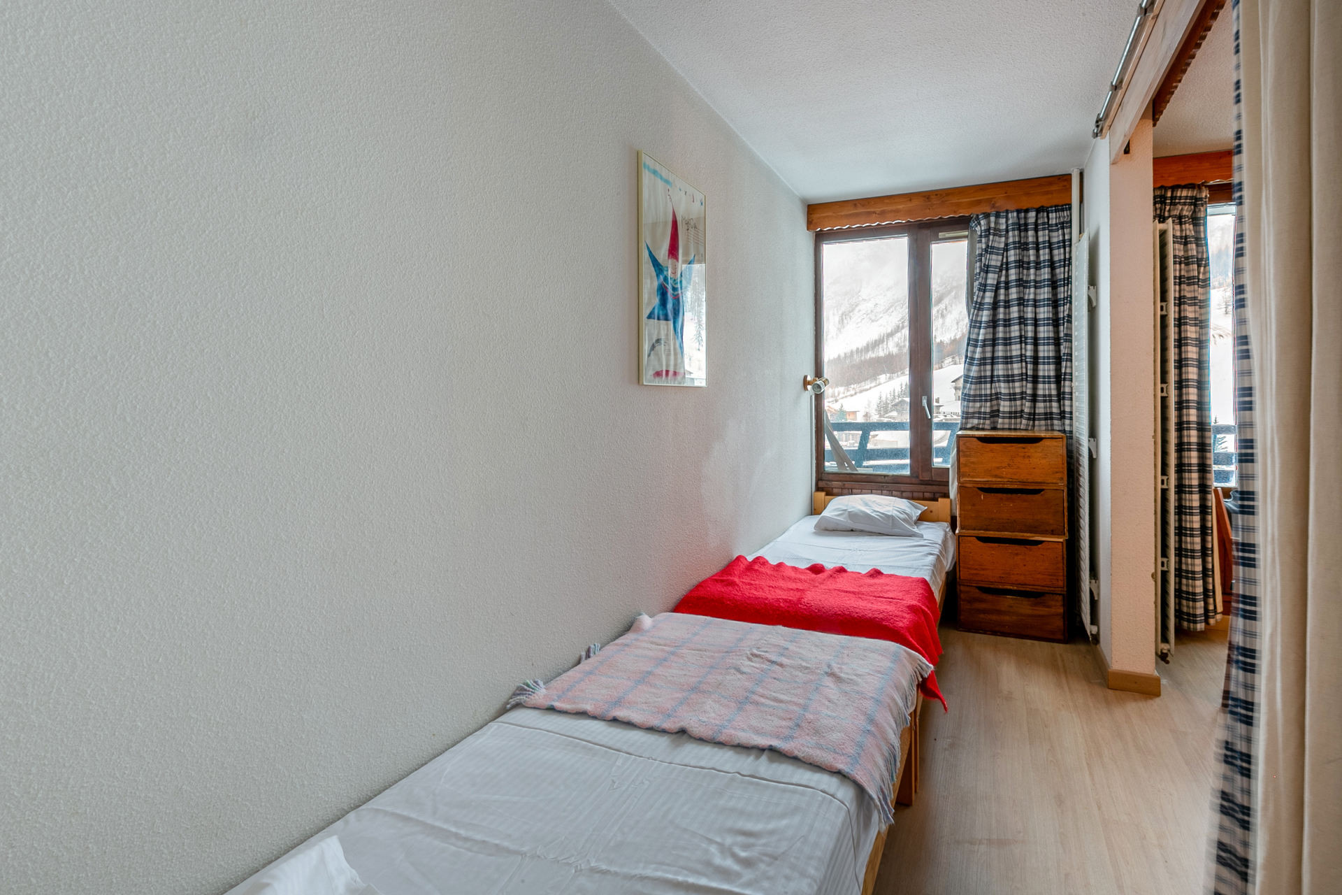 _lv_images__lot_0000240078_08_1457776