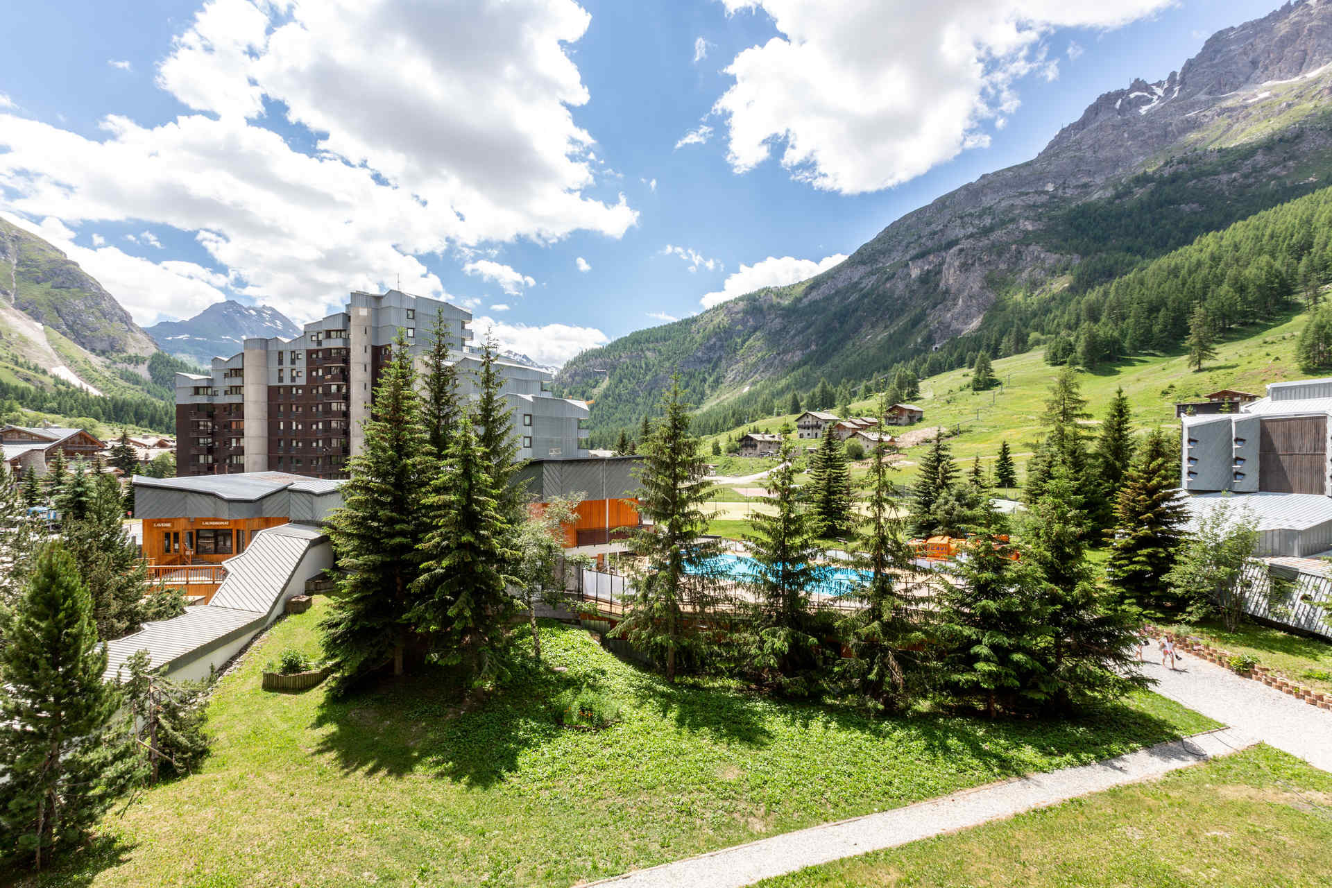 _lv_images__lot_0000240084_13_1455503