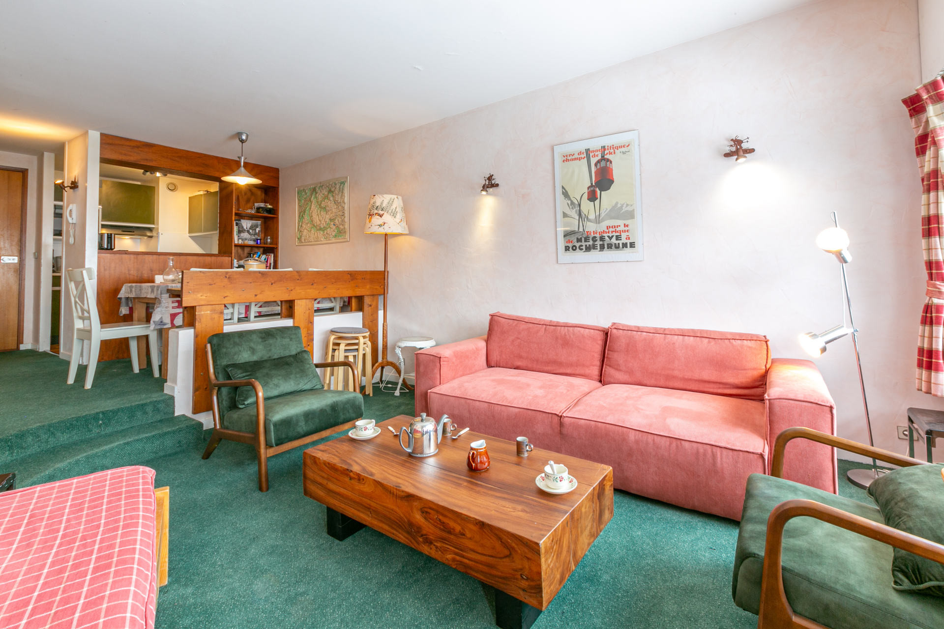 _lv_images__lot_0000250017_01_1456194