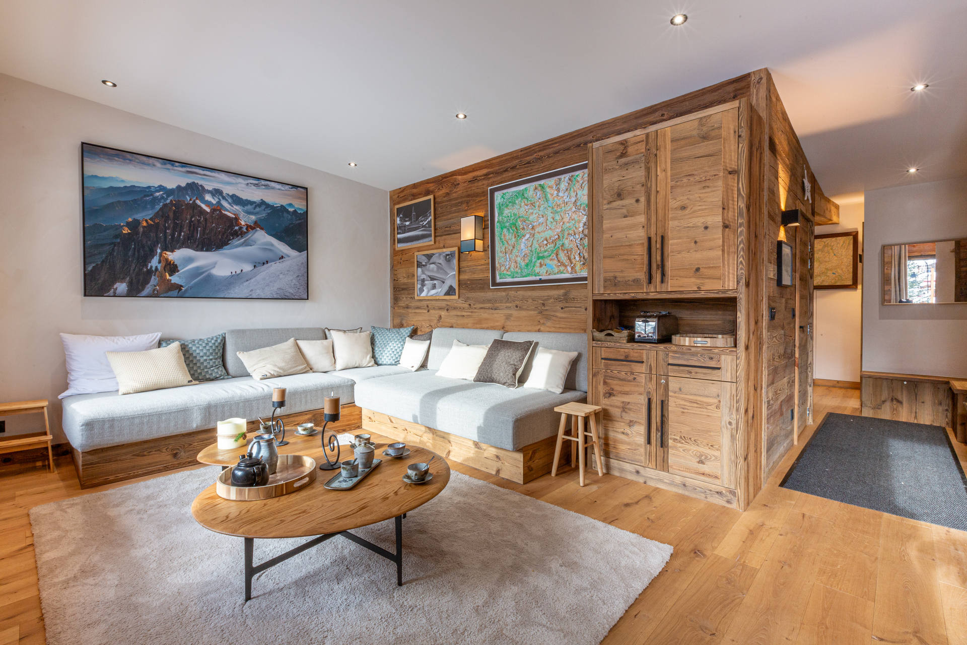 _lv_images__lot_0000280001_03_1454851