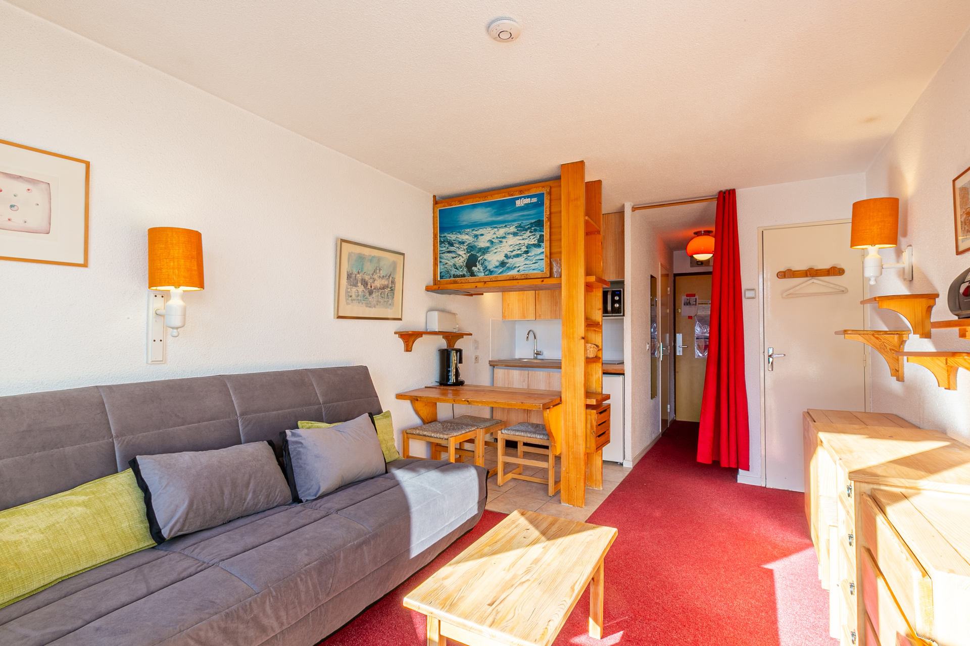 _lv_images__lot_0000370061_01_1456254