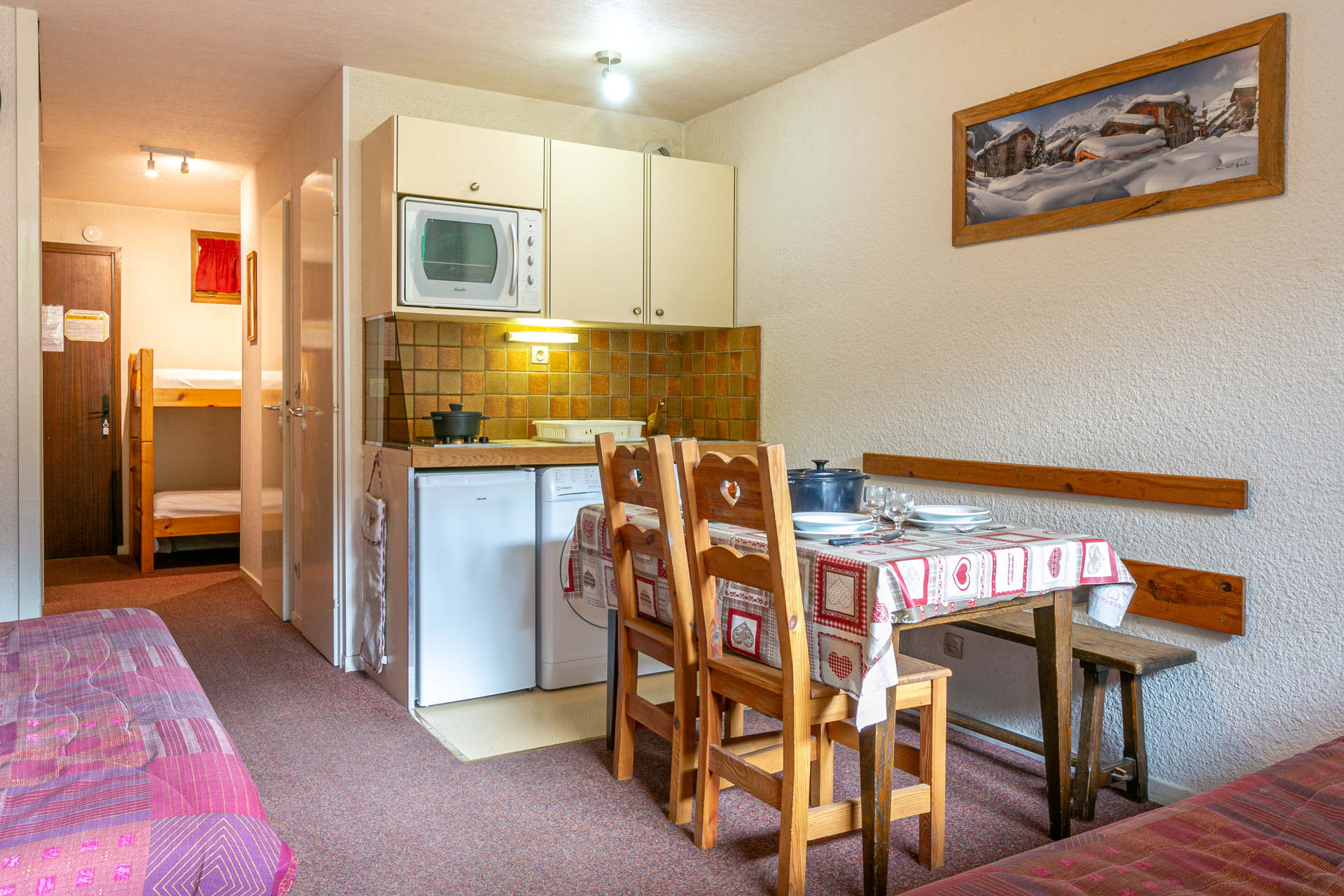 _lv_images__lot_0000400017_02_1457679