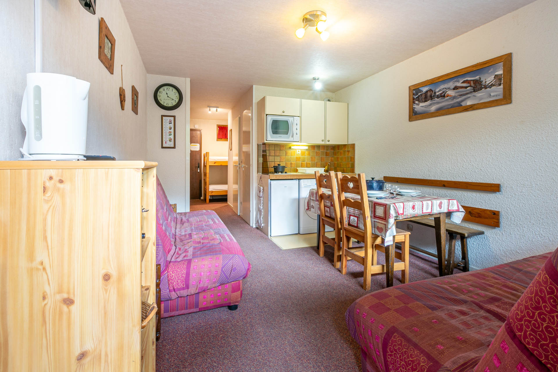 _lv_images__lot_0000400017_04_1457681