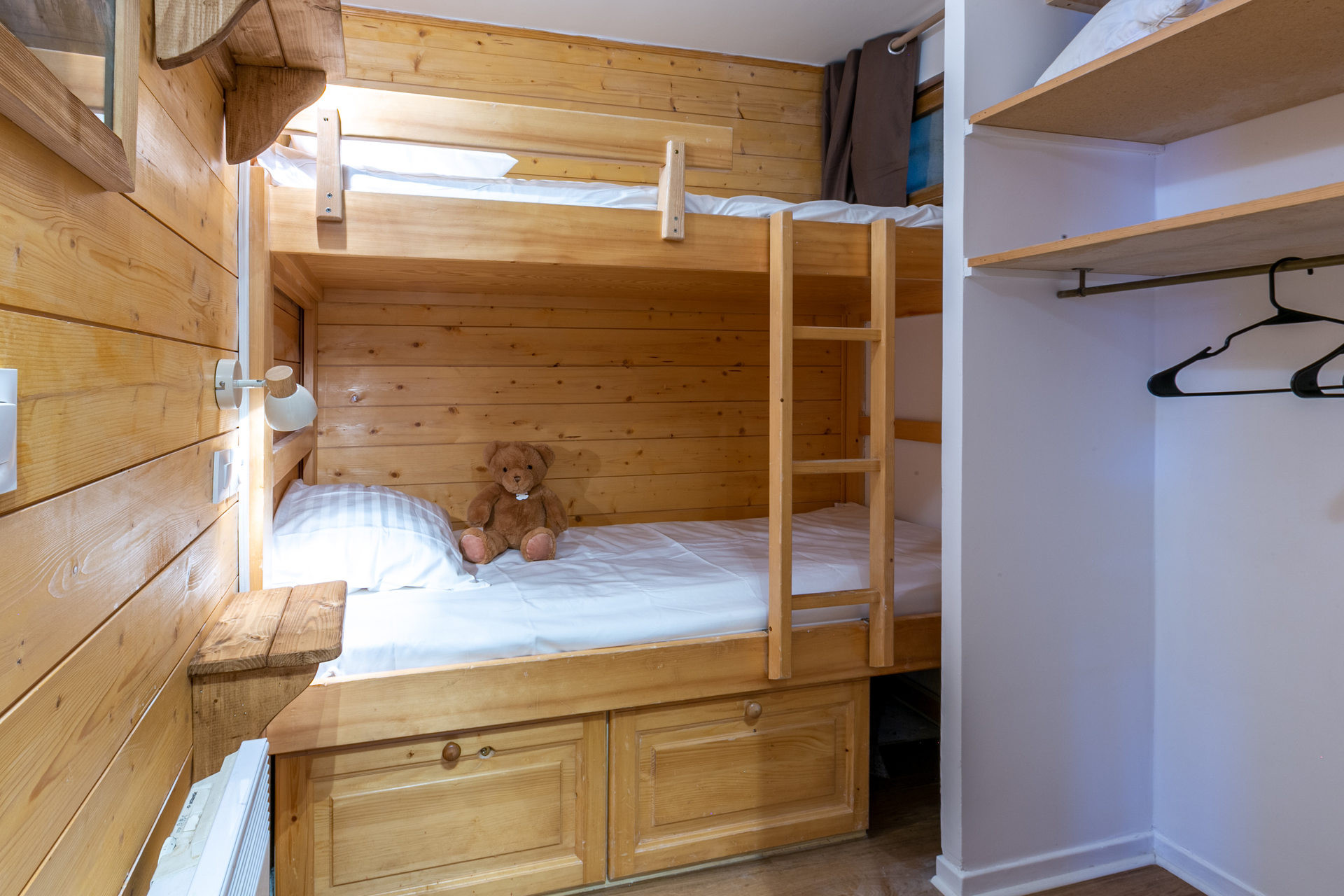 _lv_images__lot_0000400089_07_1455206